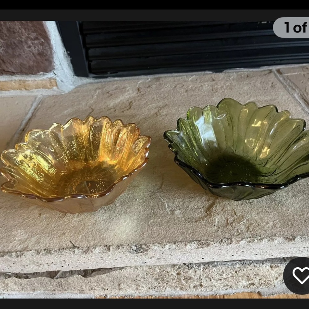 Indiana glass, iridescent marigold & Avocado green sunflower serving bowls